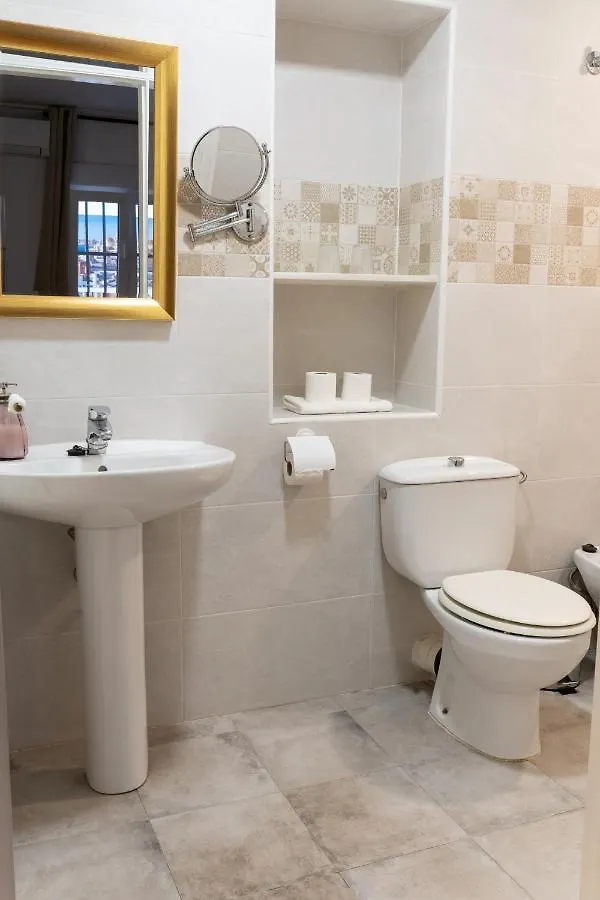 Hotel Alquimia Cadiz 3*,
